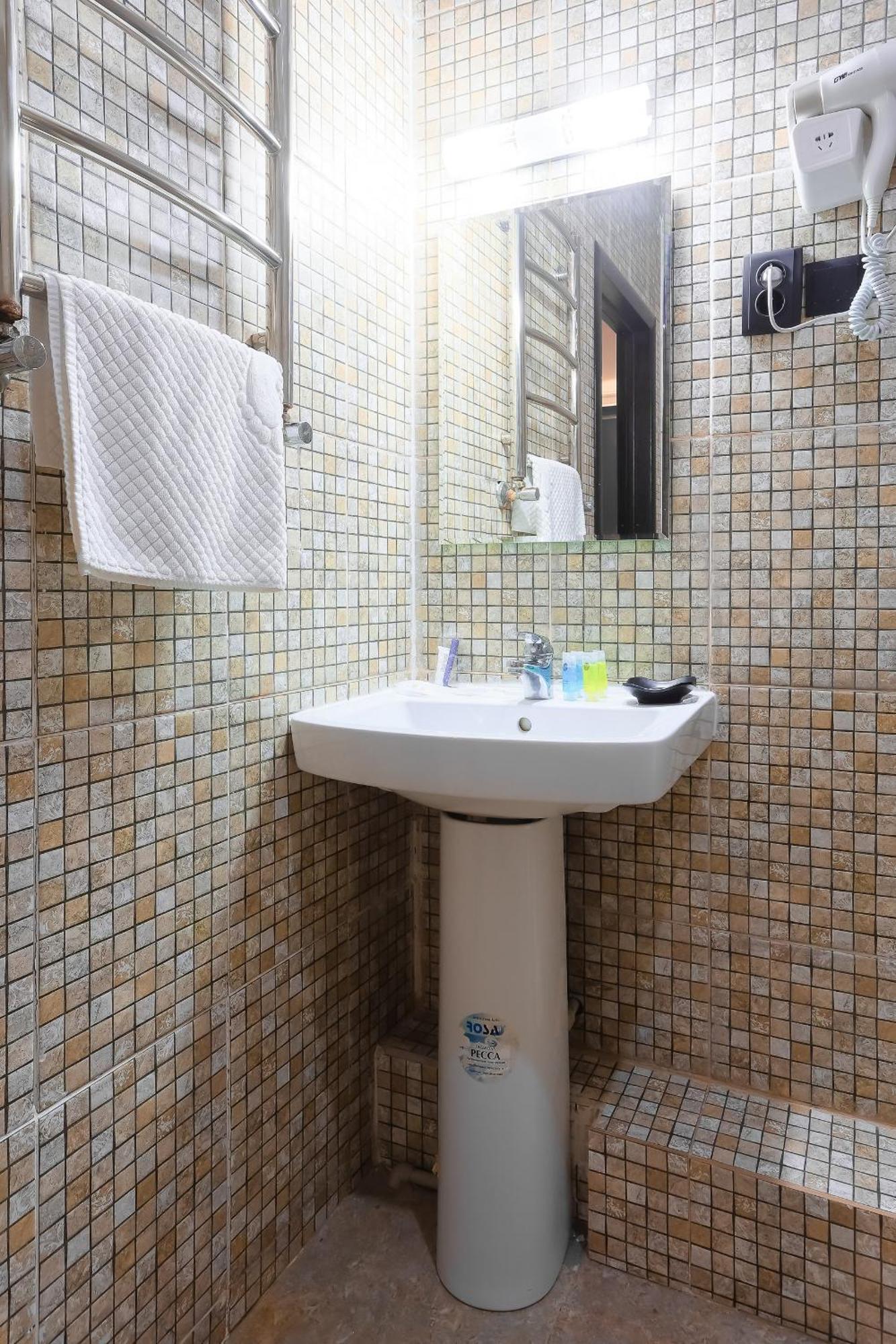Hotel Vivaldis アルマトイ エクステリア 写真